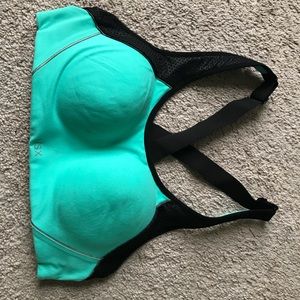 Victoria Secret Sports Bra